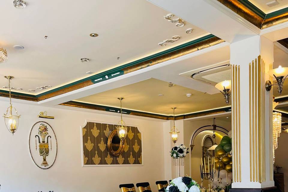 Black and gold decor