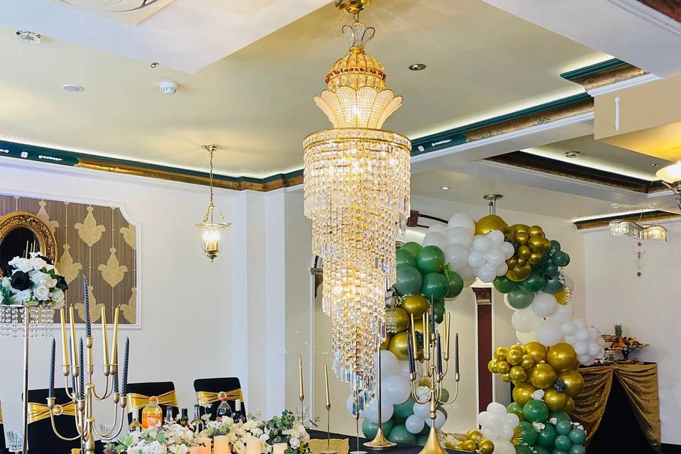 Gold green black decor