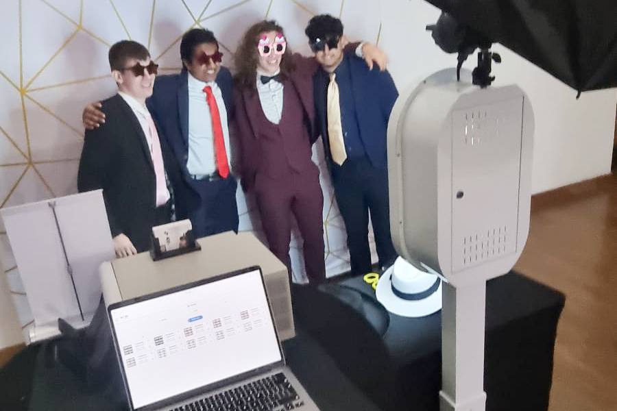 Photobooth hire in Slough