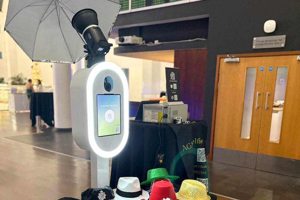 Photobooth hire in Slough