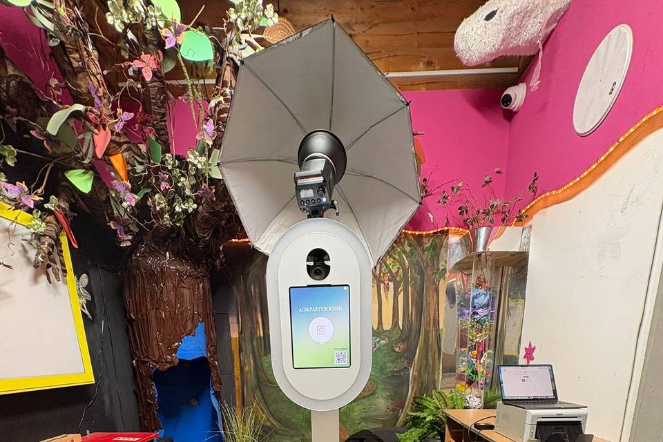 Photobooth hire in Slough