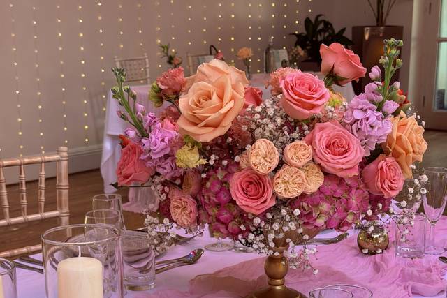Table arrangement