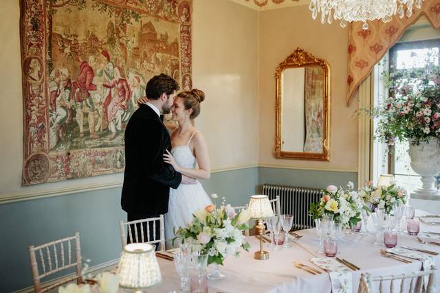 Table arrangement