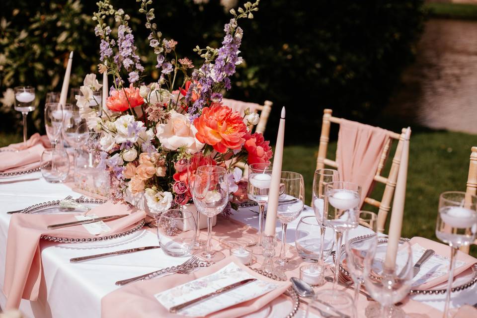Table arrangement