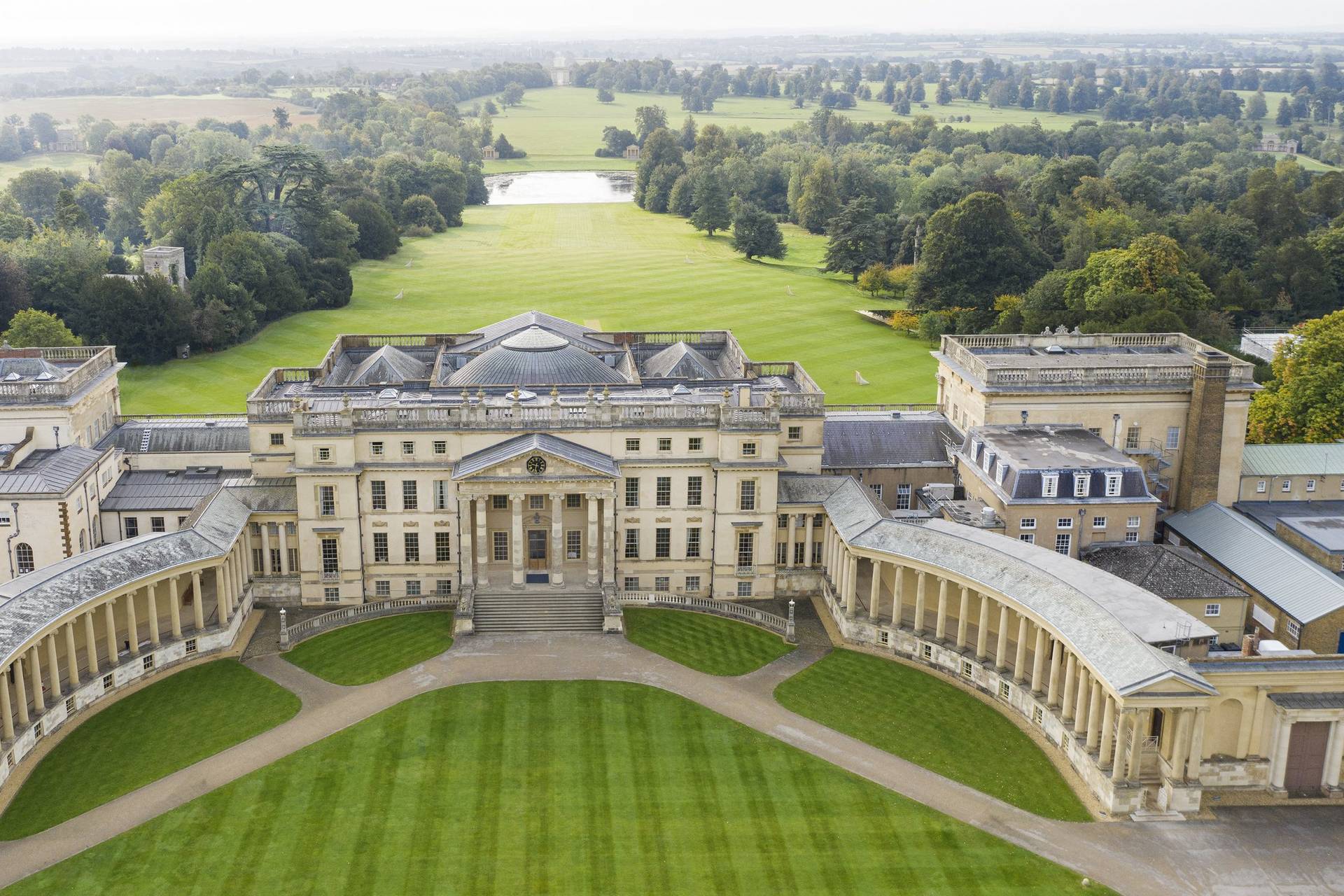 Stowe House Wedding Venue Stowe, Buckinghamshire hitched.co.uk