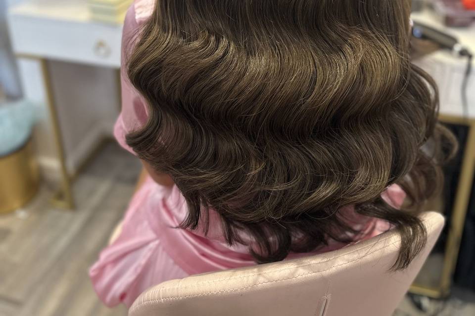 Bridesmaid waves