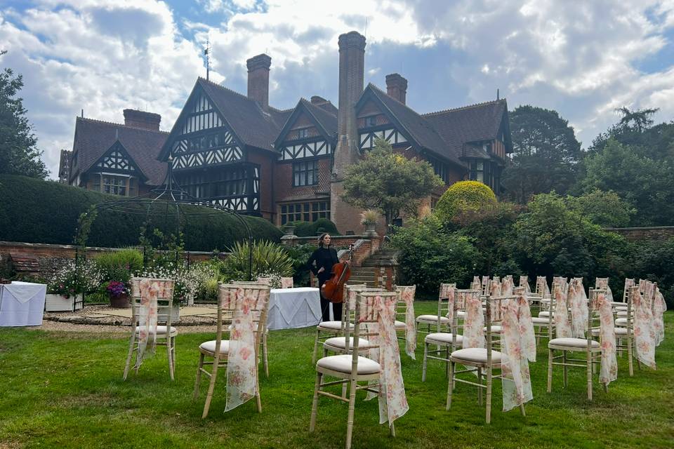 Outdoor weddings