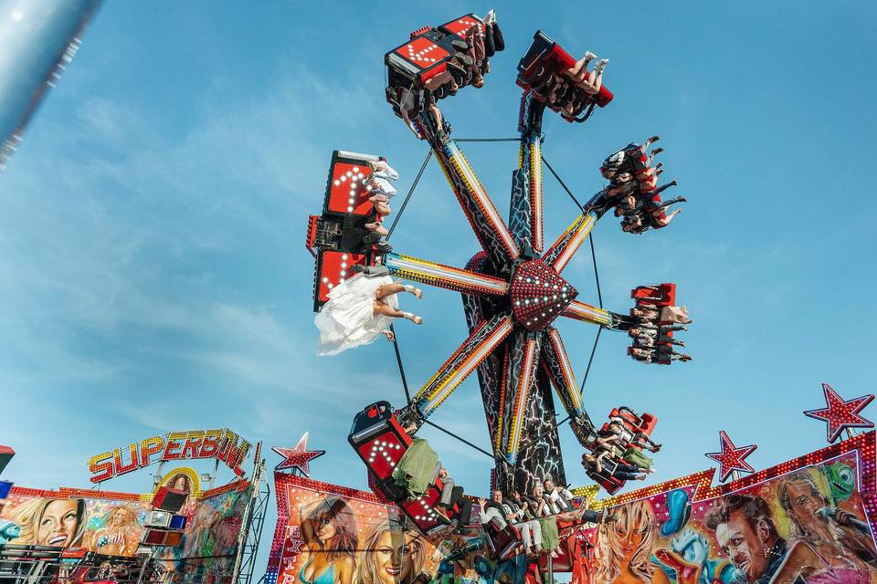 Big wheel, big dress