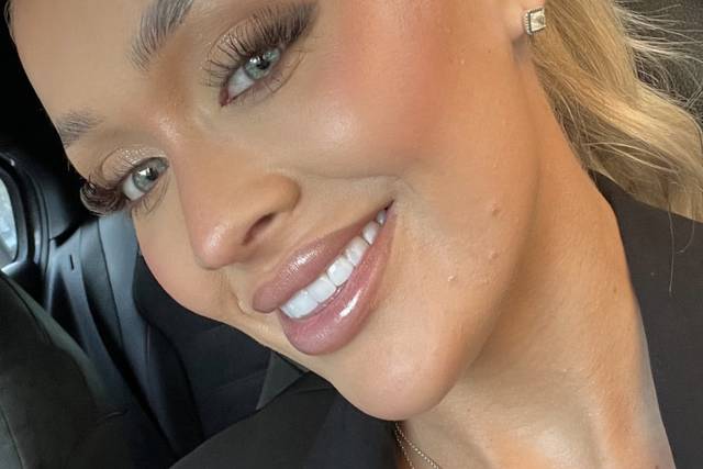 Full glam