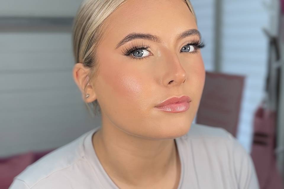 Soft glam