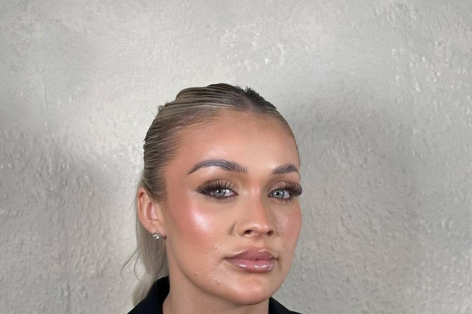 Soft glam
