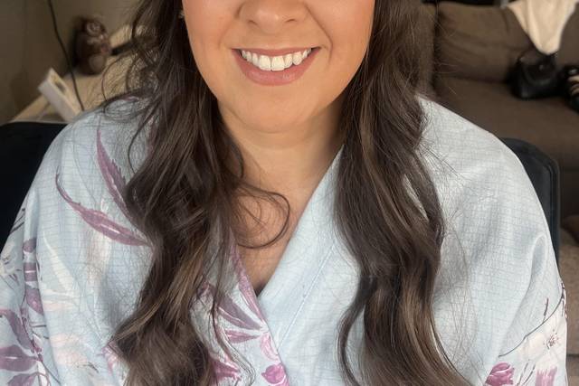 Glowy bridesmaid