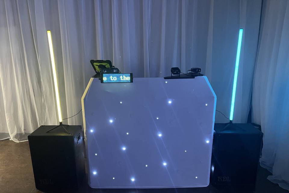 JF & Reed Entertainments
