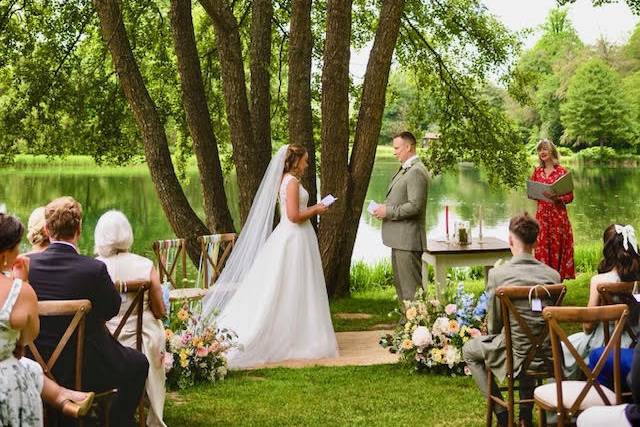 C&E vows @ Albury Fisheries