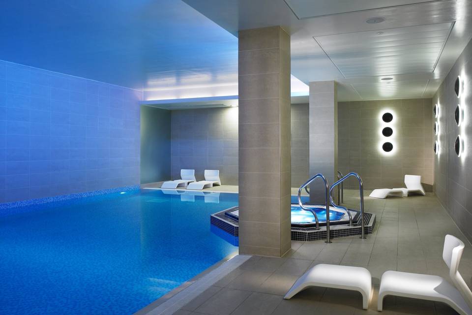 Breathe Spa Pool