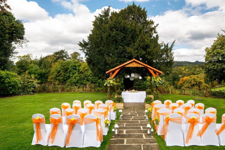 Outdoor wedding celebrations in Yorkshire