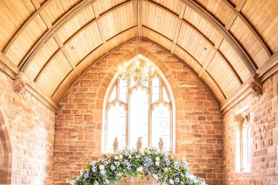 Aisle decor