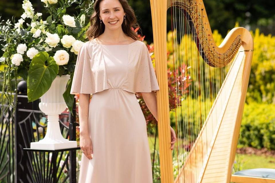 Elinor Harp