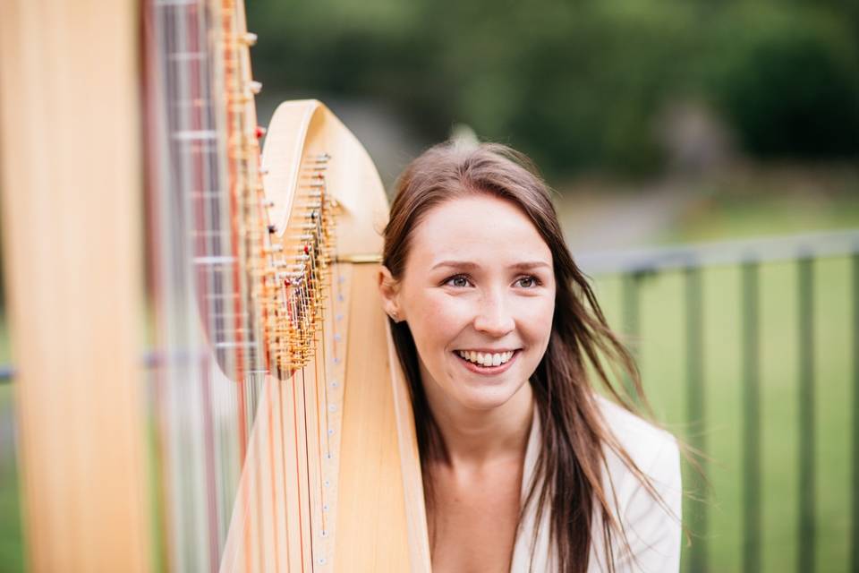 Elinor Harp