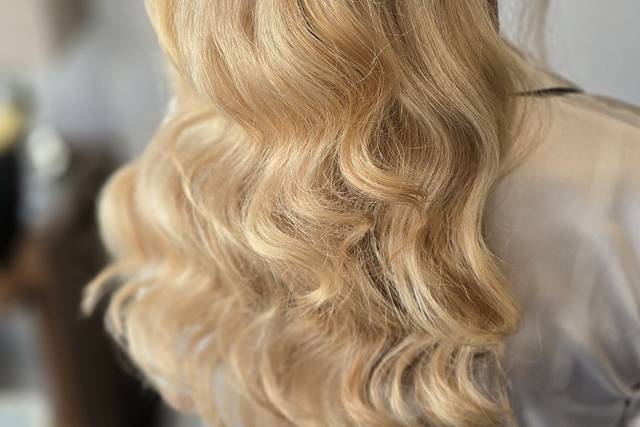 Bridal hair