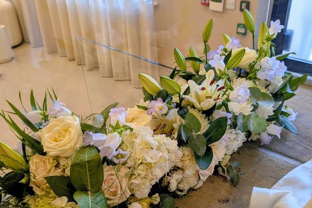 Top Table Arrangement
