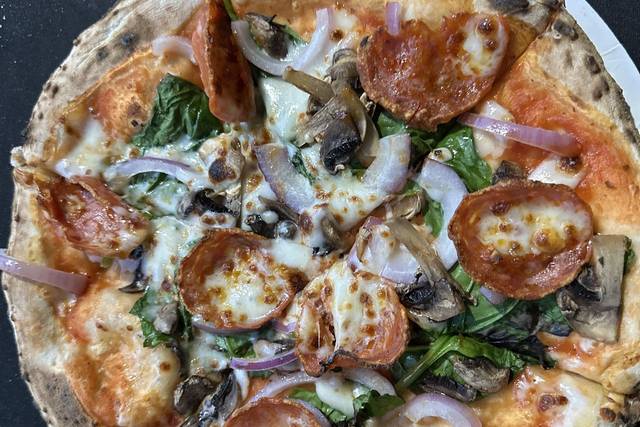 Spinach, Onion, Mushroom & Pep