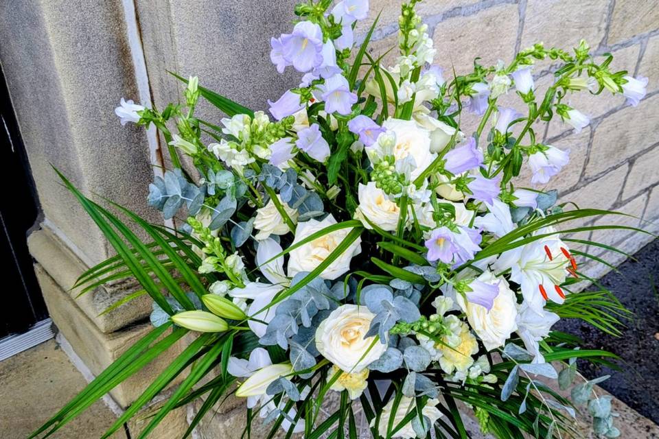 Pillar arrangement