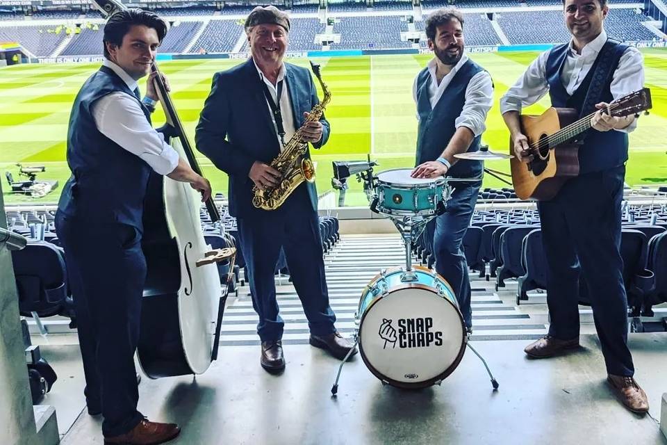 The Snap Chaps - Strolling Band