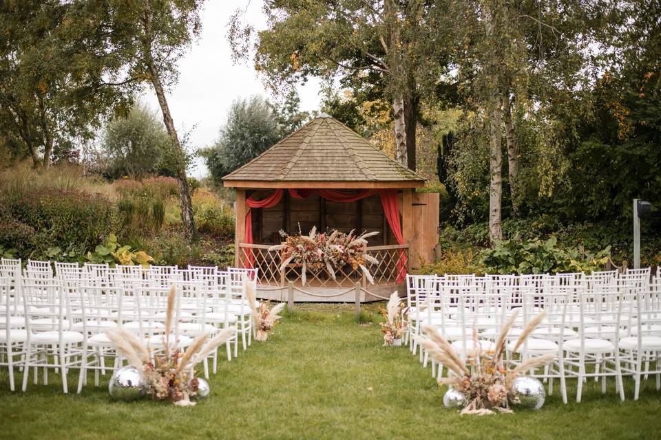 Autumnal Summerhouse