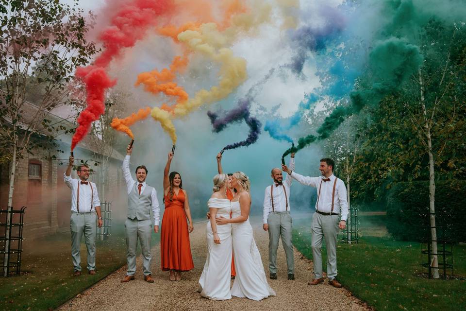 Bride and Bride Smokebomb