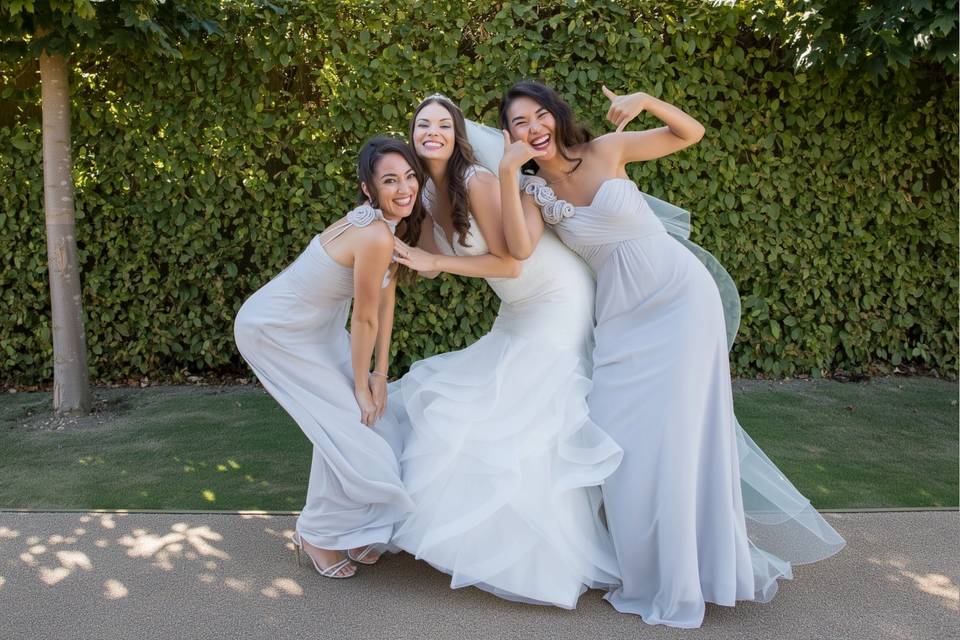 Bride and Bridesmaids Posing