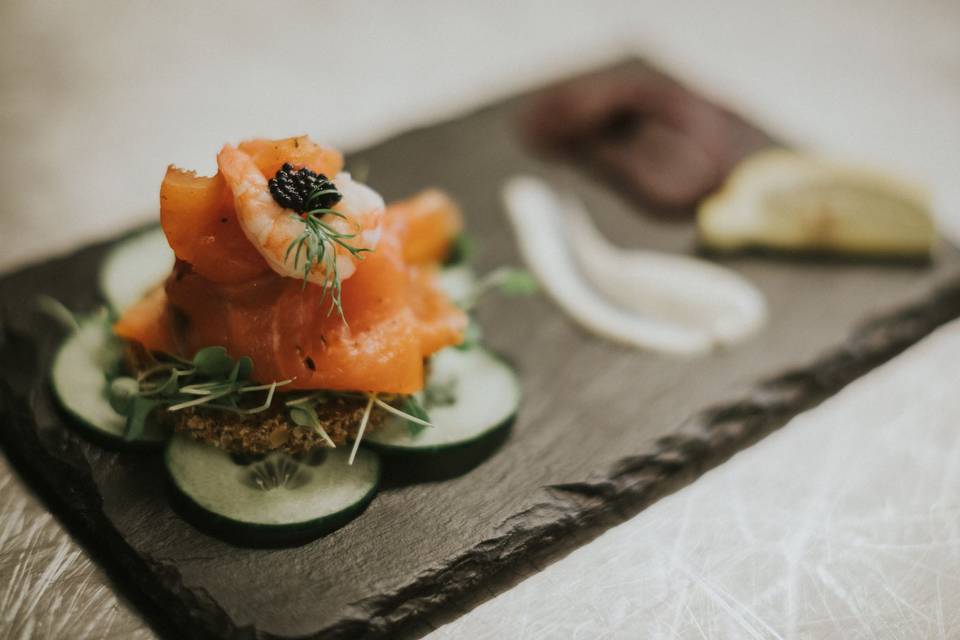 Smoked salmon starter