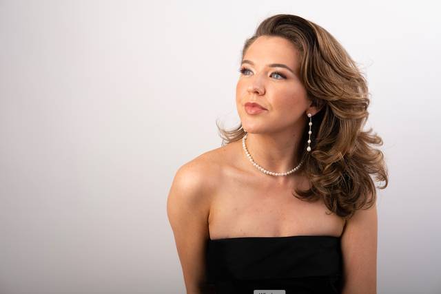 Katie Cook - Wedding and Events Singer