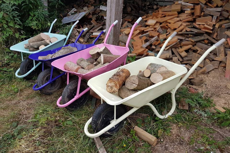 Wheelbarrows for fire pit logs