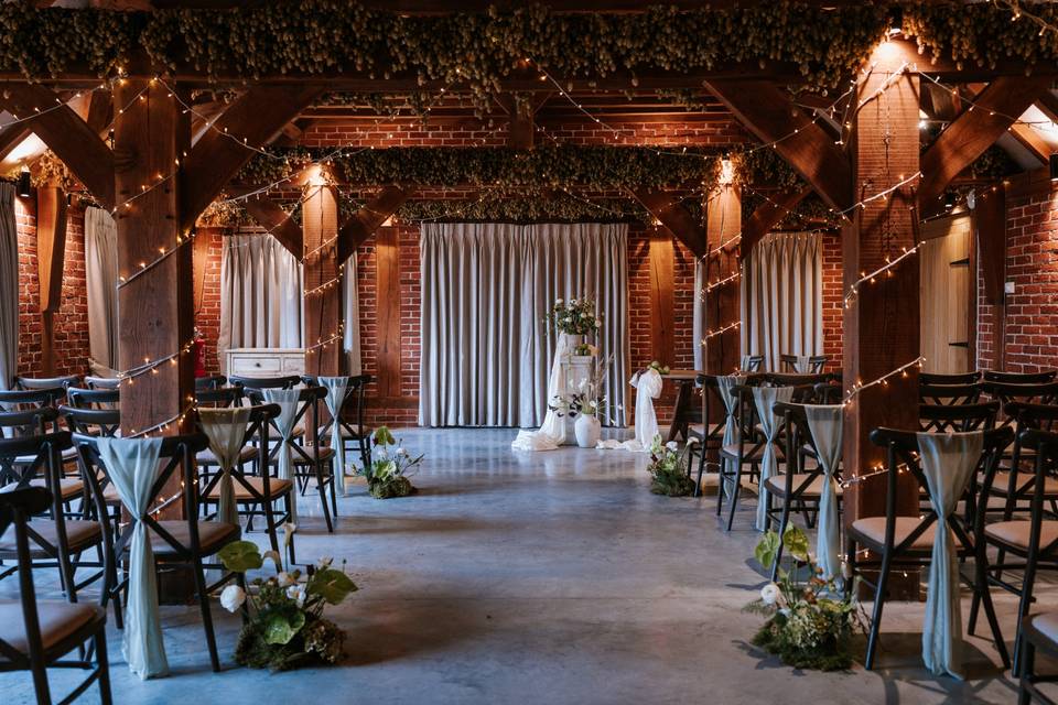 Hop Barn Wedding Ceremony