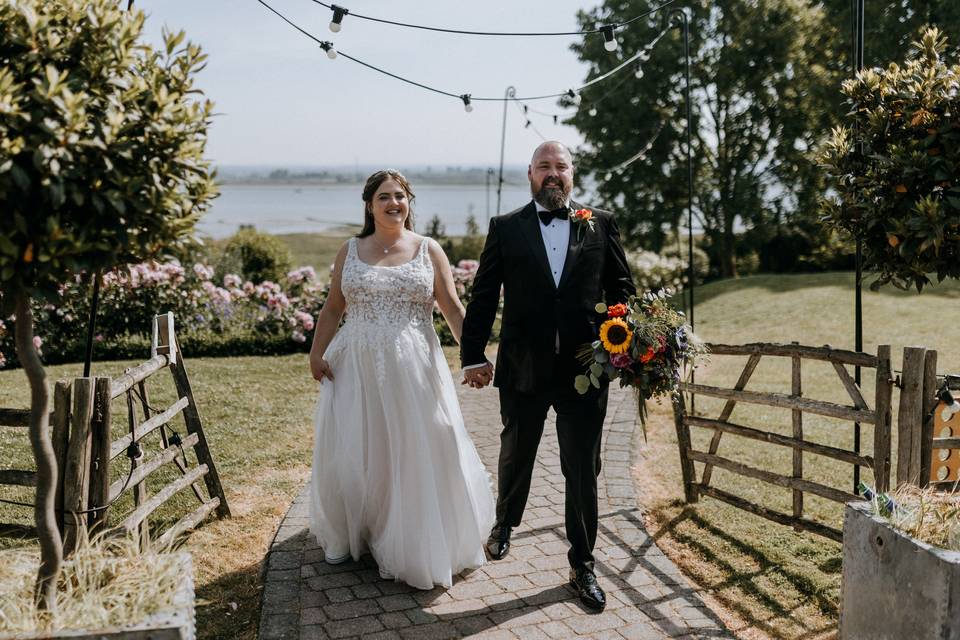 Oak Barn ceremony