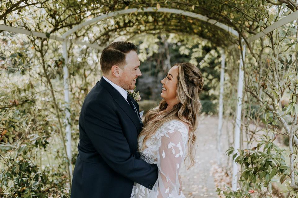 Oak Barn ceremony