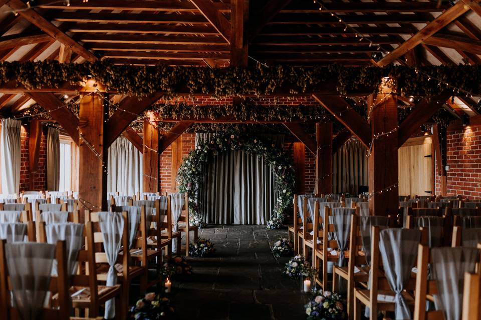 Oak Barn ceremony