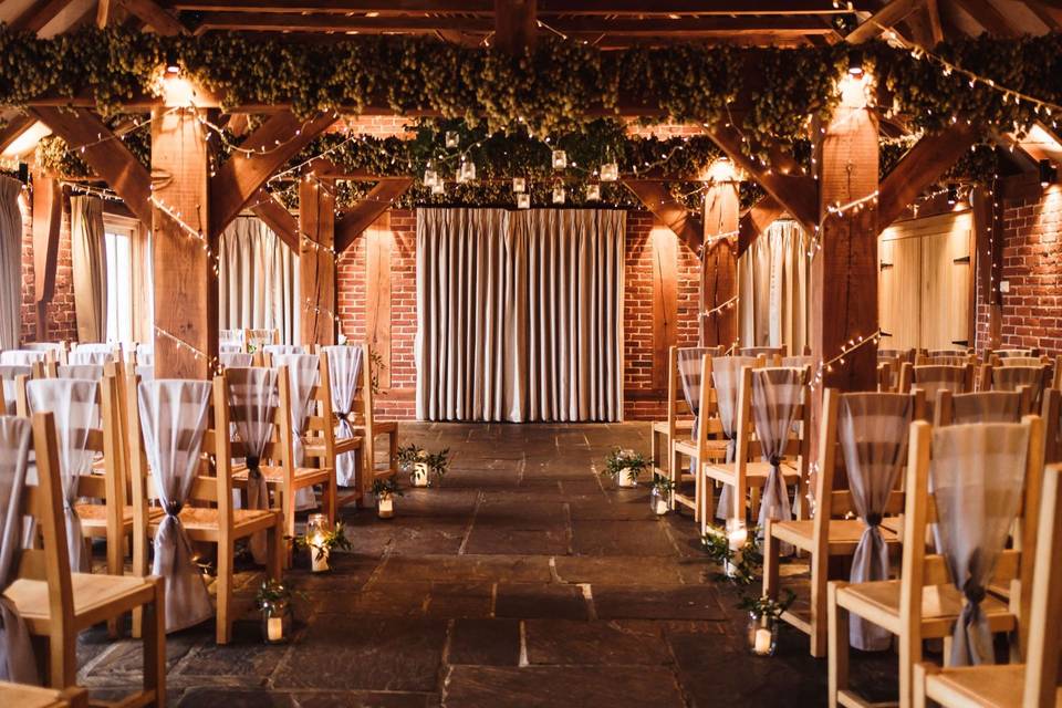 Oak Barn ceremony