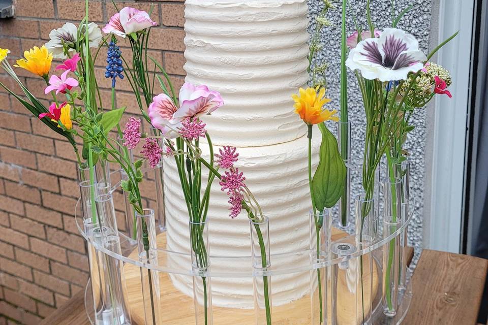 Floral crown cake