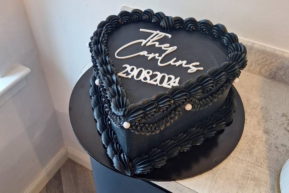 Black Heart Cake