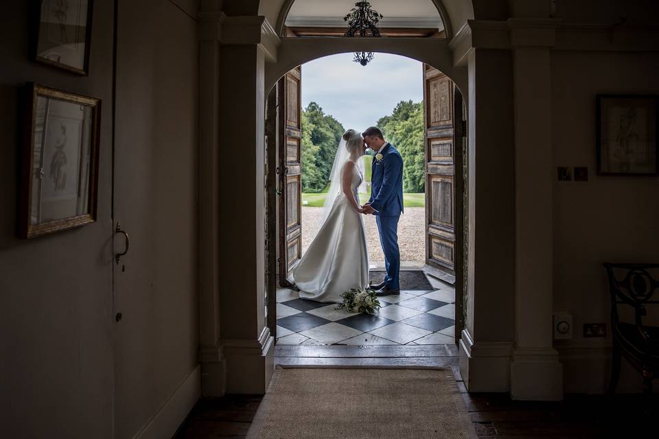 Bride & groom at the enterence