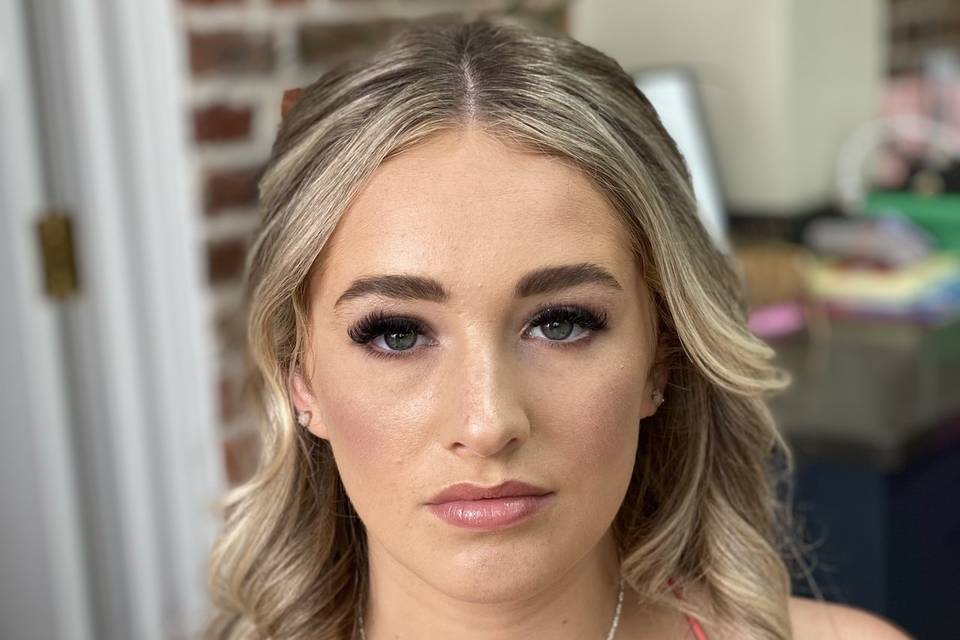 Bridesmaid makeup