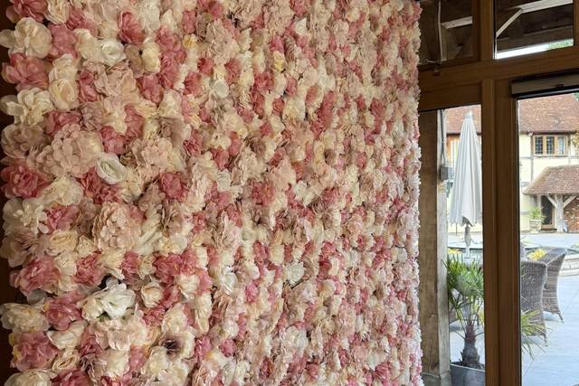FLOWER WALL BACKDROP