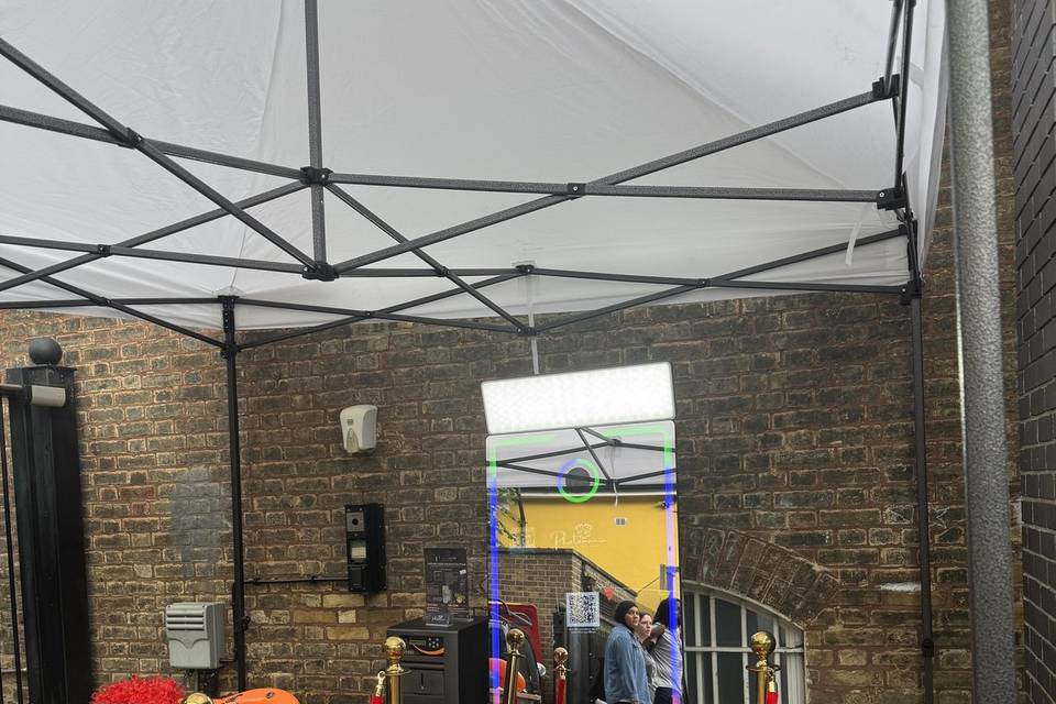 MAGIC MIRROR OFFICE EVENT