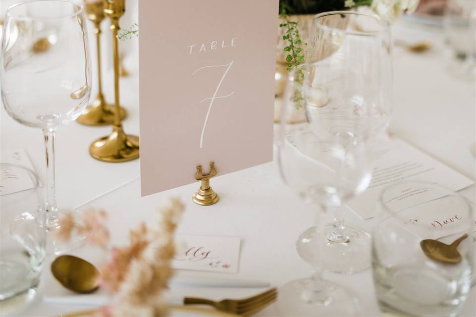 Tablescape