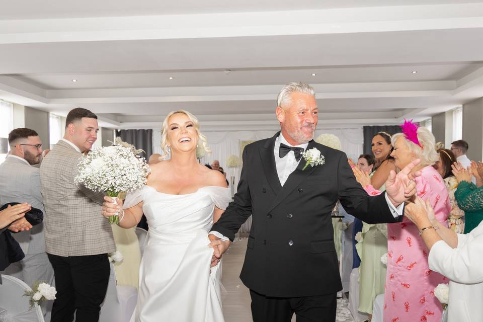 Mr & Mrs Weir
