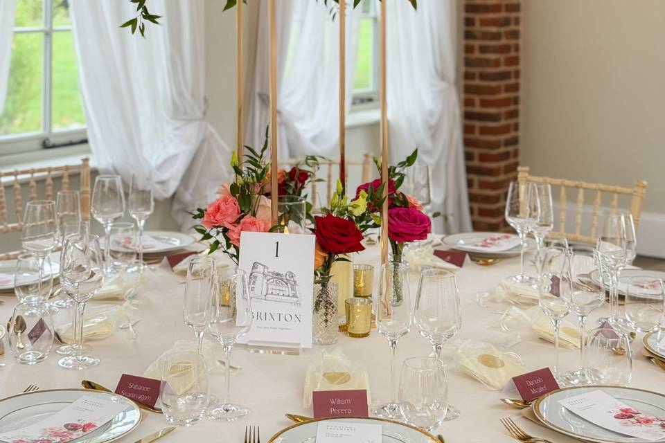 Tall table centre piece