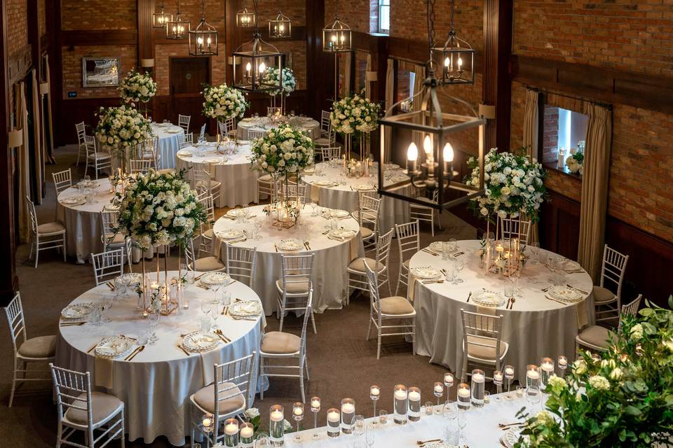 Room tall table decor