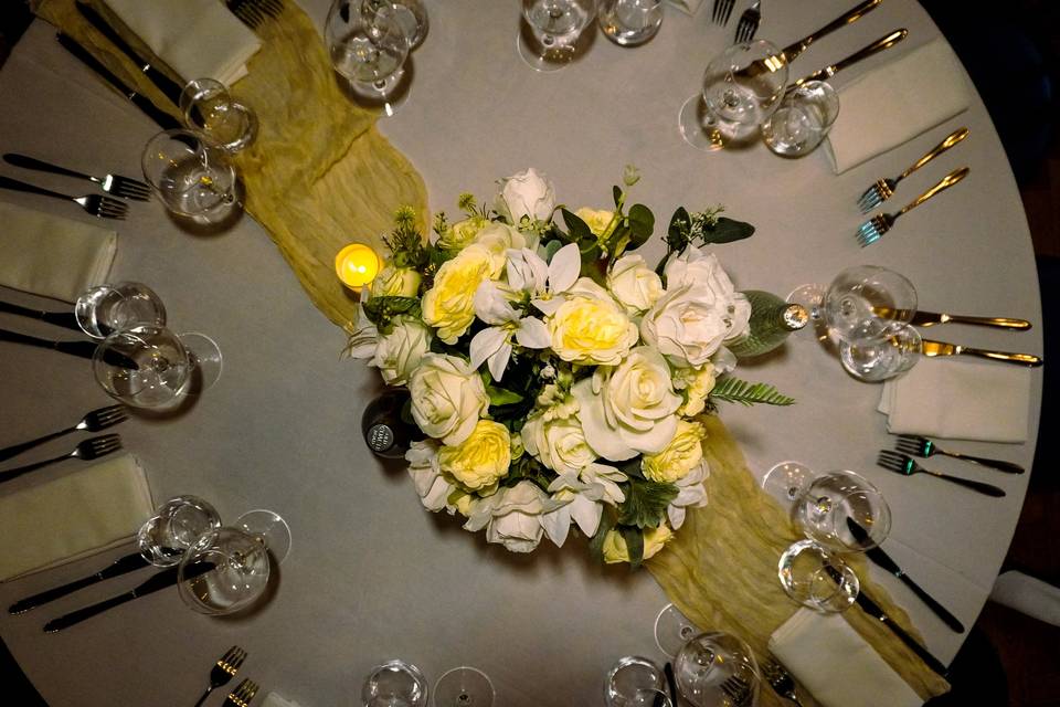 Table centrepiece